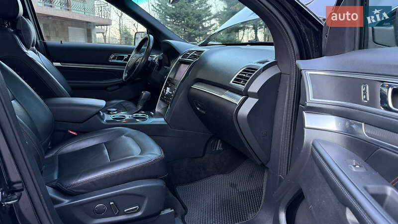 Позашляховик / Кросовер Ford Explorer 2015 в Одесі