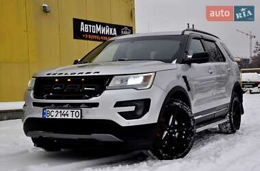 Позашляховик / Кросовер Ford Explorer 2016 в Львові