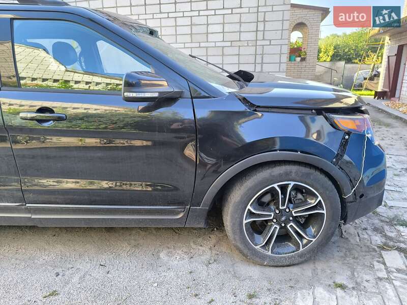Внедорожник / Кроссовер Ford Explorer 2014 в Яготине