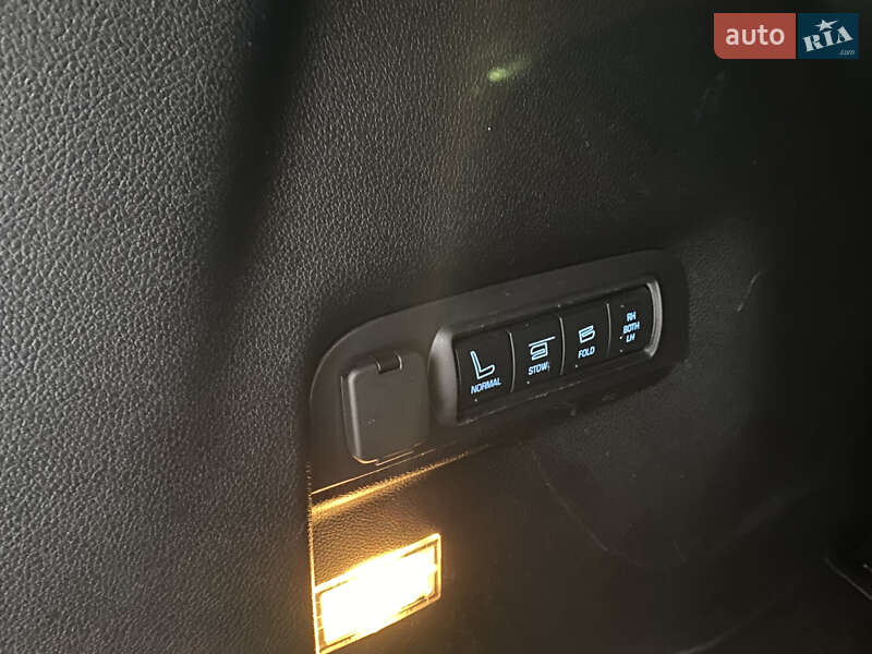 Позашляховик / Кросовер Ford Explorer 2017 в Вінниці