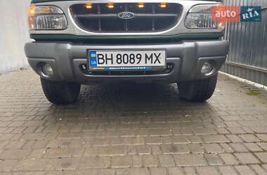 Внедорожник / Кроссовер Ford Explorer 2000 в Одессе
