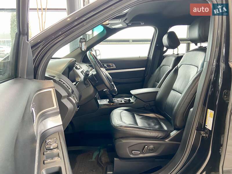 Внедорожник / Кроссовер Ford Explorer 2016 в Виннице