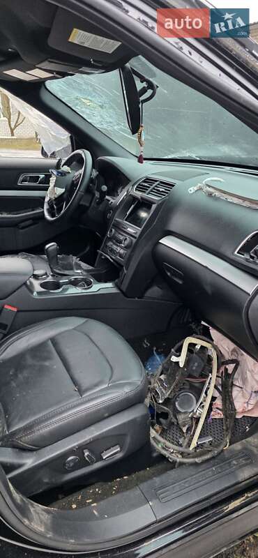 Внедорожник / Кроссовер Ford Explorer 2017 в Харькове фото 8 Внедорожник / Кроссовер Ford Explorer 2017 в Харькове