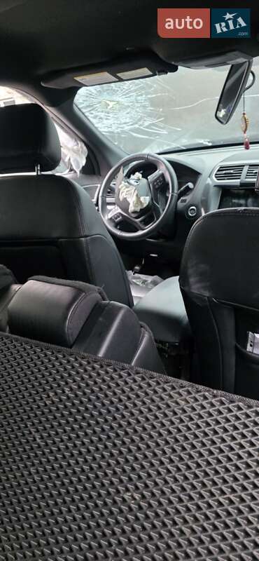 Внедорожник / Кроссовер Ford Explorer 2017 в Харькове фото 12 Внедорожник / Кроссовер Ford Explorer 2017 в Харькове