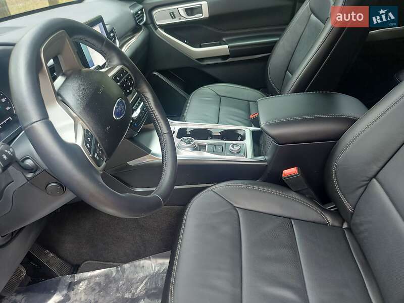 Внедорожник / Кроссовер Ford Explorer 2020 в Киеве