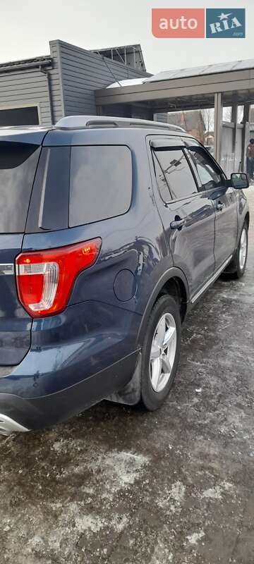 Внедорожник / Кроссовер Ford Explorer 2017 в Ивано-Франковске