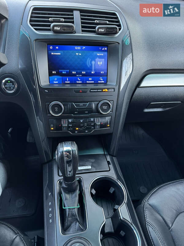 Внедорожник / Кроссовер Ford Explorer 2018 в Новомосковске