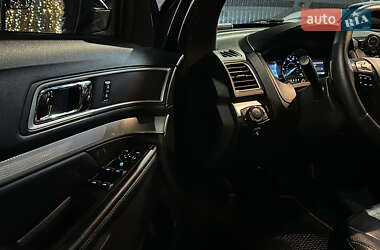 Позашляховик / Кросовер Ford Explorer 2016 в Бучі
