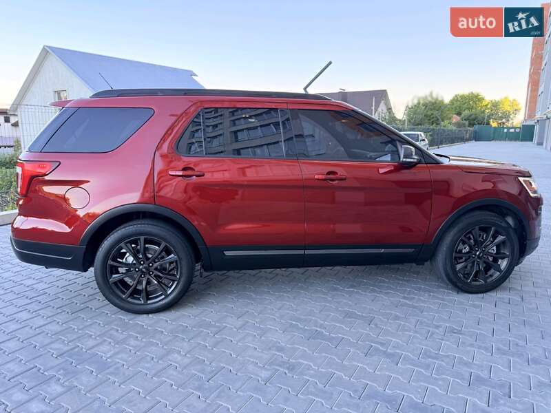 Внедорожник / Кроссовер Ford Explorer 2018 в Шепетовке