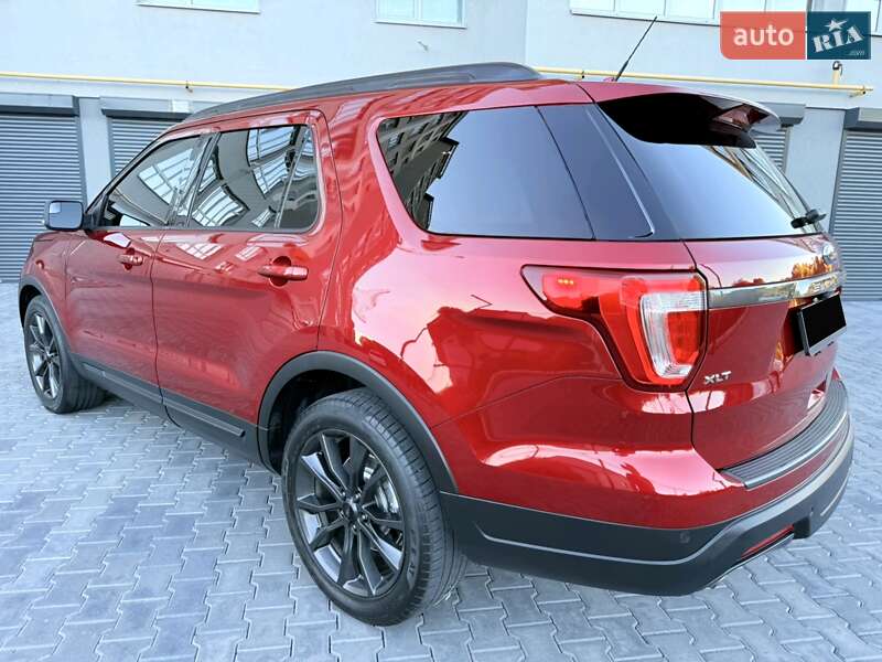 Внедорожник / Кроссовер Ford Explorer 2018 в Шепетовке