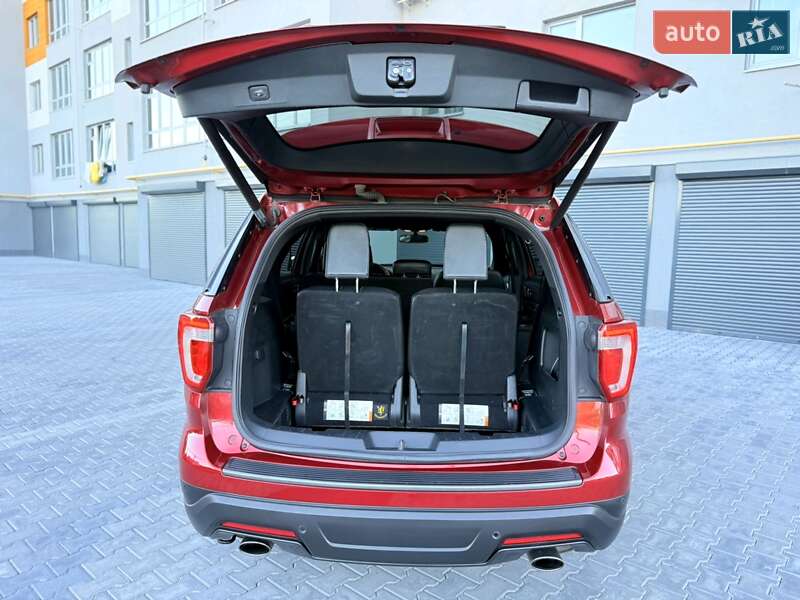 Позашляховик / Кросовер Ford Explorer 2018 в Шепетівці фото 34 Позашляховик / Кросовер Ford Explorer 2018 в Шепетівці