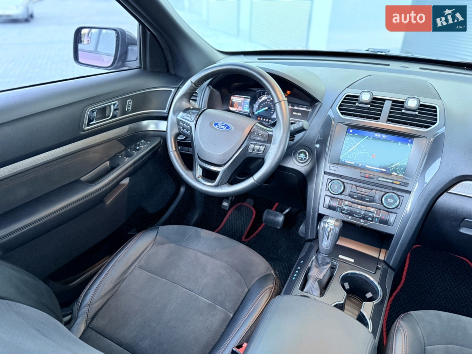 2018 Ford Explorer - мініатюра 22