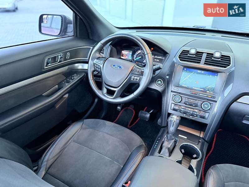 Внедорожник / Кроссовер Ford Explorer 2018 в Шепетовке