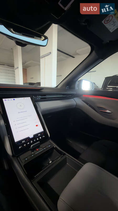 Позашляховик / Кросовер Ford Explorer 2024 в Луцьку