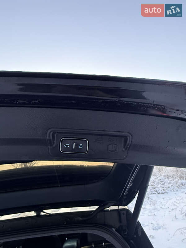 Позашляховик / Кросовер Ford Explorer 2022 в Києві