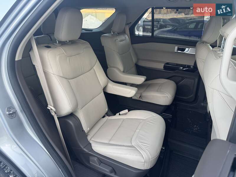 Внедорожник / Кроссовер Ford Explorer 2022 в Киеве