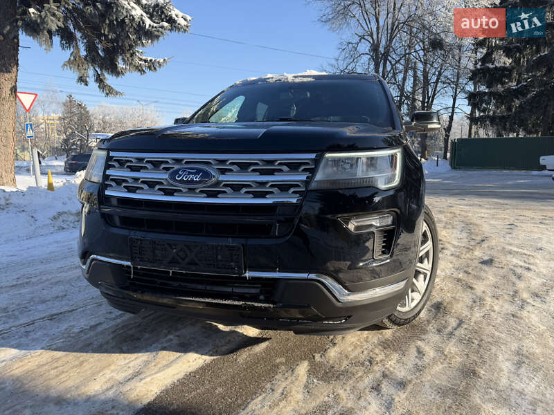 Позашляховик / Кросовер Ford Explorer 2017 в Рівному