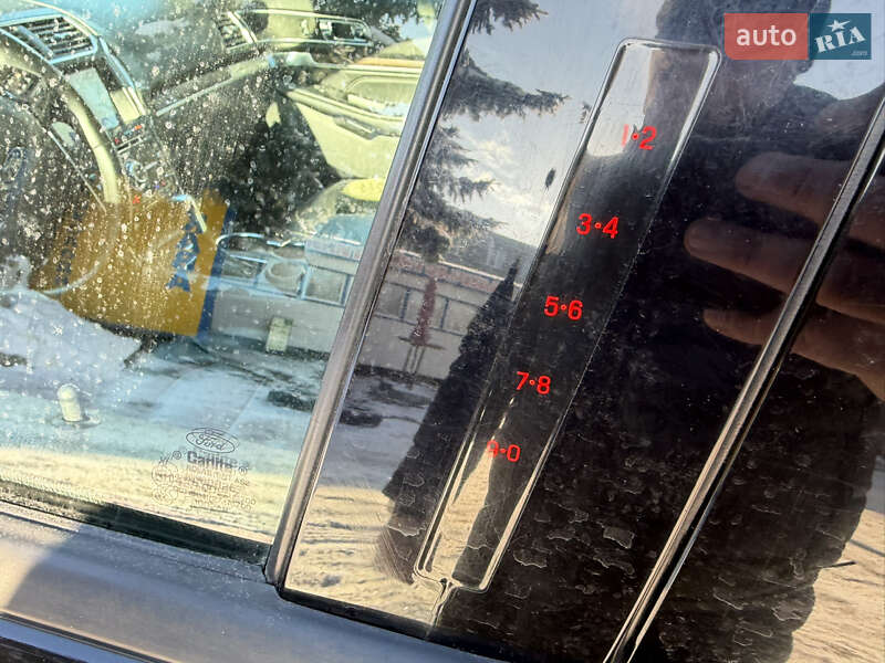 Позашляховик / Кросовер Ford Explorer 2017 в Рівному