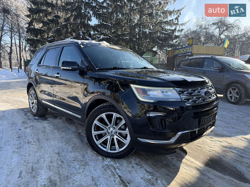 Позашляховик / Кросовер Ford Explorer 2017 в Рівному