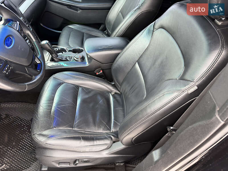 Позашляховик / Кросовер Ford Explorer 2015 в Вінниці