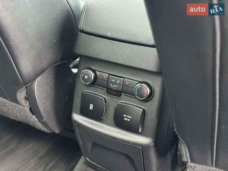 Позашляховик / Кросовер Ford Explorer 2016 в Львові фото 23 Позашляховик / Кросовер Ford Explorer 2016 в Львові