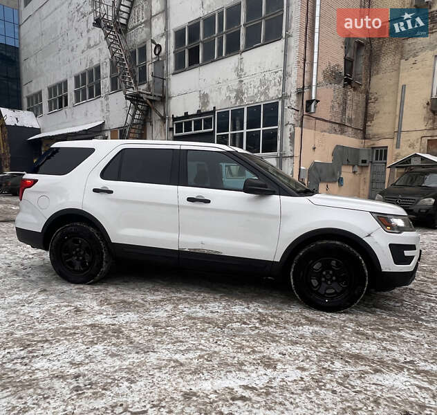 Позашляховик / Кросовер Ford Explorer 2017 в Києві