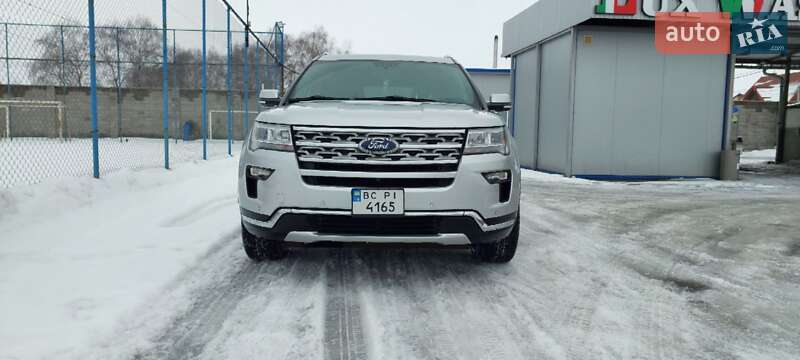 Позашляховик / Кросовер Ford Explorer 2019 в Львові