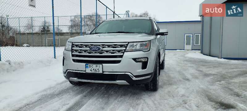 Позашляховик / Кросовер Ford Explorer 2019 в Львові