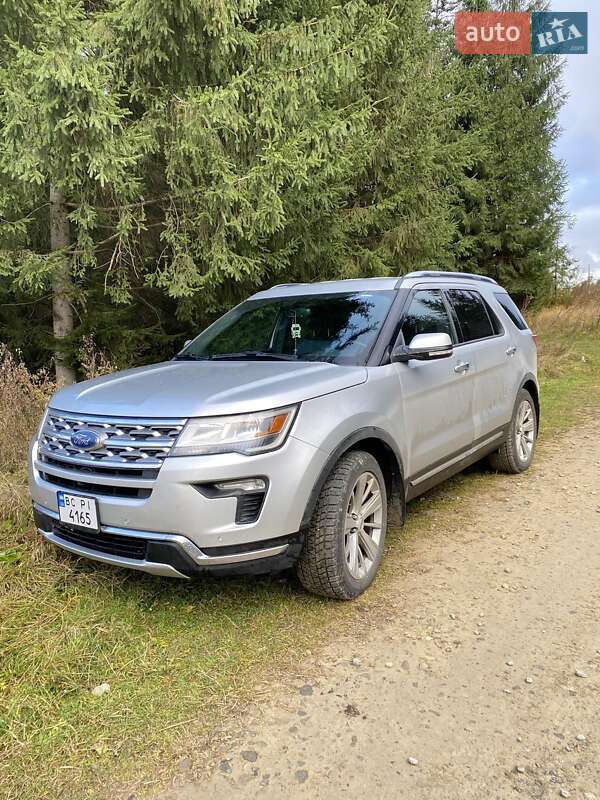 Позашляховик / Кросовер Ford Explorer 2019 в Львові