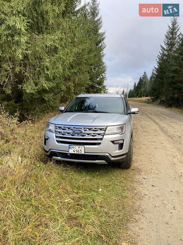 Ford Explorer 2019