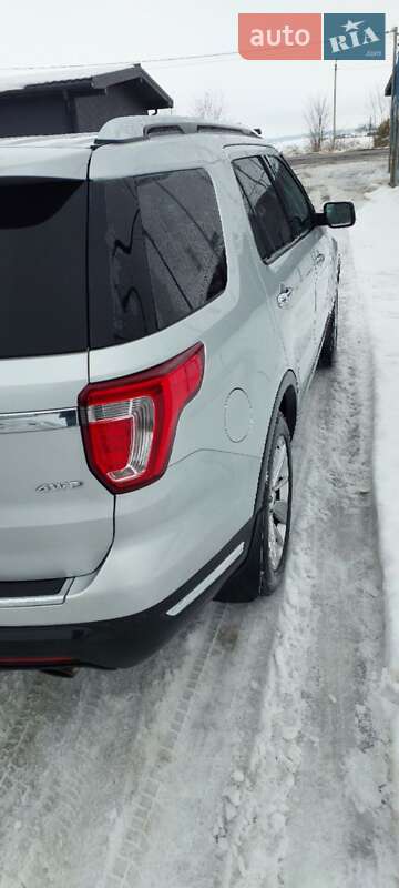 Позашляховик / Кросовер Ford Explorer 2019 в Львові