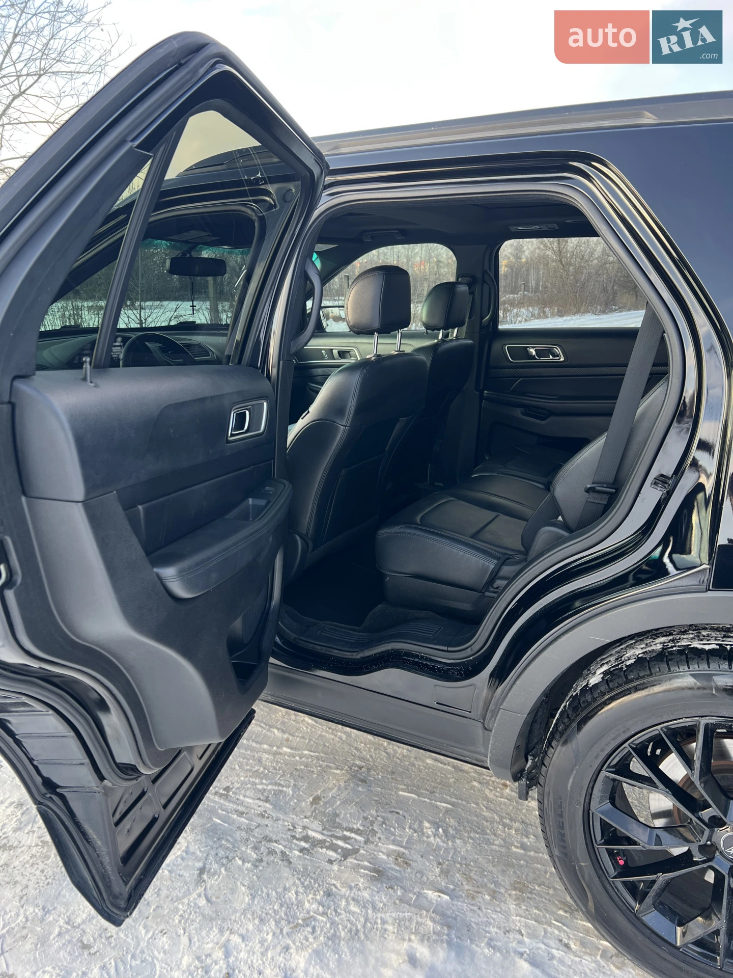 2016 Ford Explorer - мініатюра 23