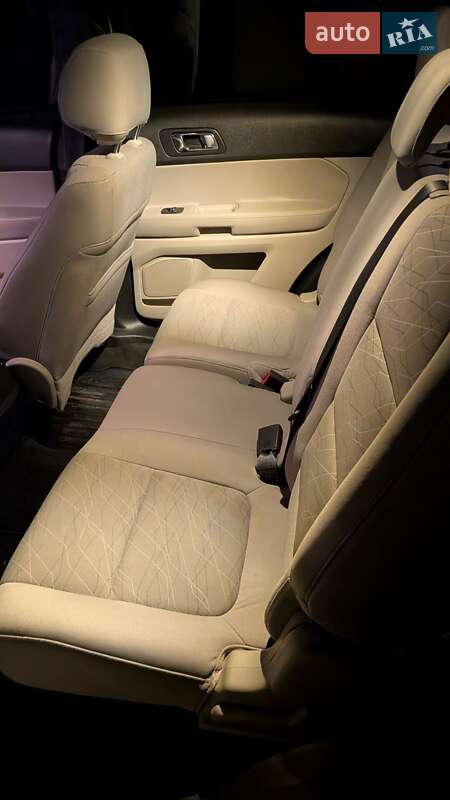 Внедорожник / Кроссовер Ford Explorer 2014 в Киеве