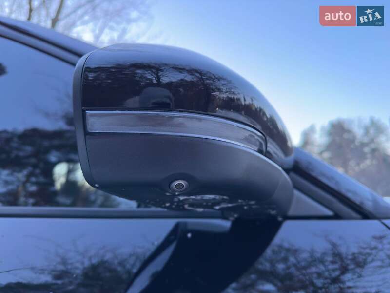 Внедорожник / Кроссовер Ford Explorer 2019 в Киеве