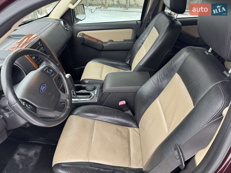 Внедорожник / Кроссовер Ford Explorer 2008 в Лубнах