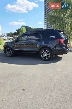 Внедорожник / Кроссовер Ford Explorer 2016 в Днепре