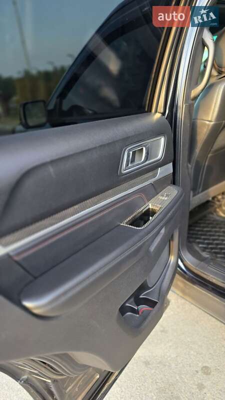 Позашляховик / Кросовер Ford Explorer 2016 в Дніпрі фото 15 Позашляховик / Кросовер Ford Explorer 2016 в Дніпрі