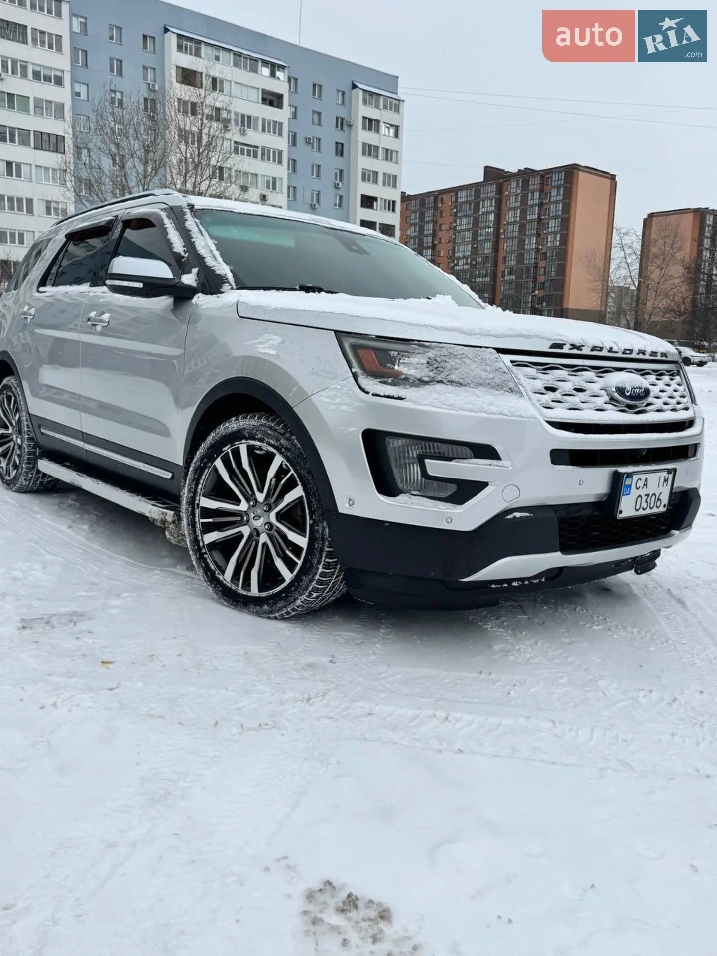 2017 Ford Explorer - мініатюра 3