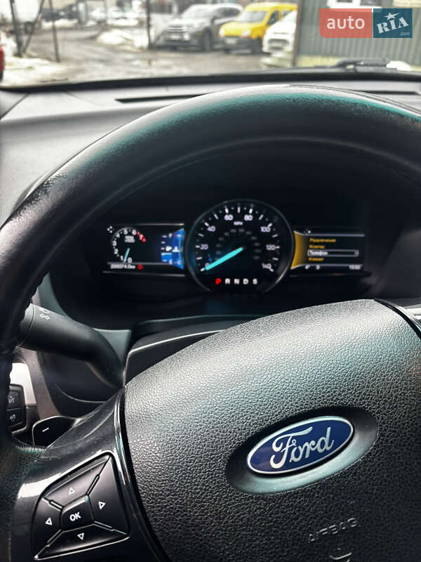 Внедорожник / Кроссовер Ford Explorer 2016 в Ивано-Франковске