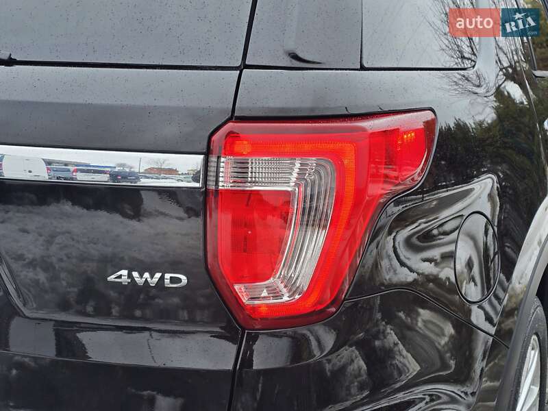 Позашляховик / Кросовер Ford Explorer 2016 в Хмельницькому