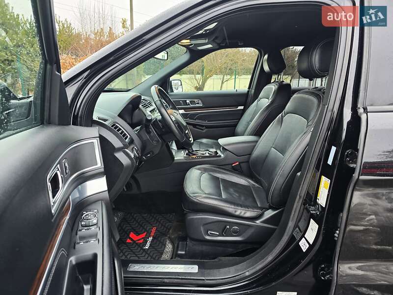 Позашляховик / Кросовер Ford Explorer 2016 в Хмельницькому