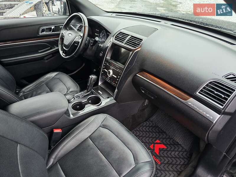 Позашляховик / Кросовер Ford Explorer 2016 в Хмельницькому