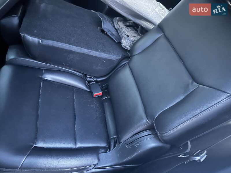 Позашляховик / Кросовер Ford Explorer 2020 в Хмельницькому фото 16 Позашляховик / Кросовер Ford Explorer 2020 в Хмельницькому