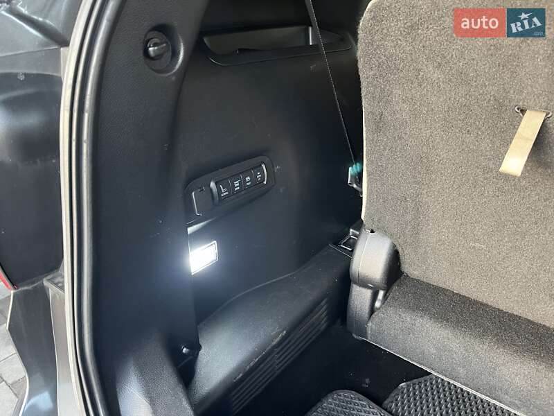 Внедорожник / Кроссовер Ford Explorer 2016 в Обуховке