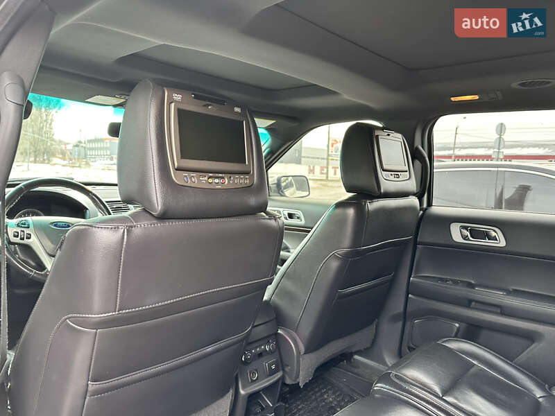 Позашляховик / Кросовер Ford Explorer 2011 в Житомирі