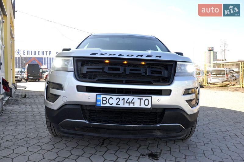 Внедорожник / Кроссовер Ford Explorer 2016 в Львове
