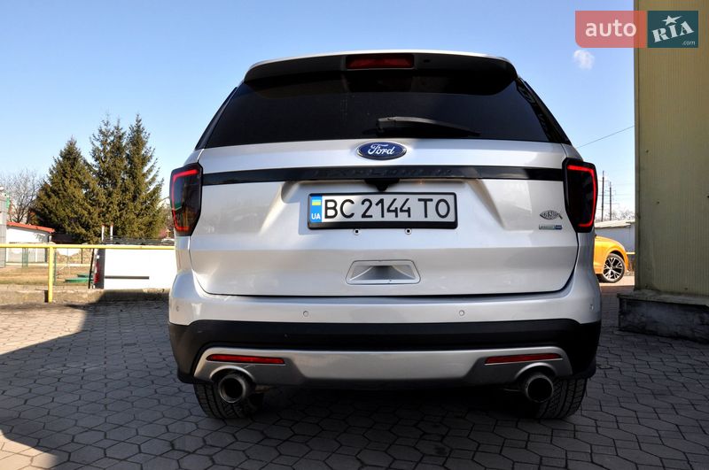 Внедорожник / Кроссовер Ford Explorer 2016 в Львове