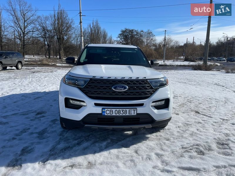 Внедорожник / Кроссовер Ford Explorer 2021 в Чернигове