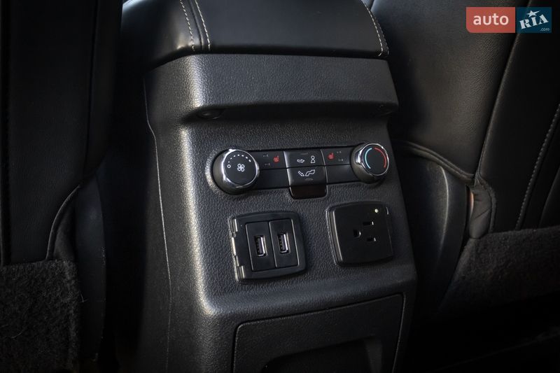 Внедорожник / Кроссовер Ford Explorer 2017 в Киеве