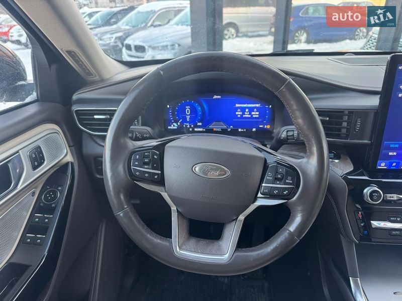 Внедорожник / Кроссовер Ford Explorer 2022 в Киеве